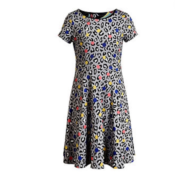 Girls Back To School Dress is reversible. Size 7 - Picture 4 of 16